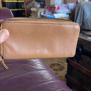 Leather Zip-Around Wallet - Tan